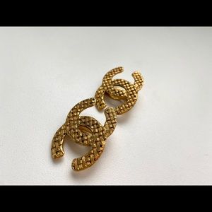 Vintage Chanel Gold (Clip On) 2878 Earrings